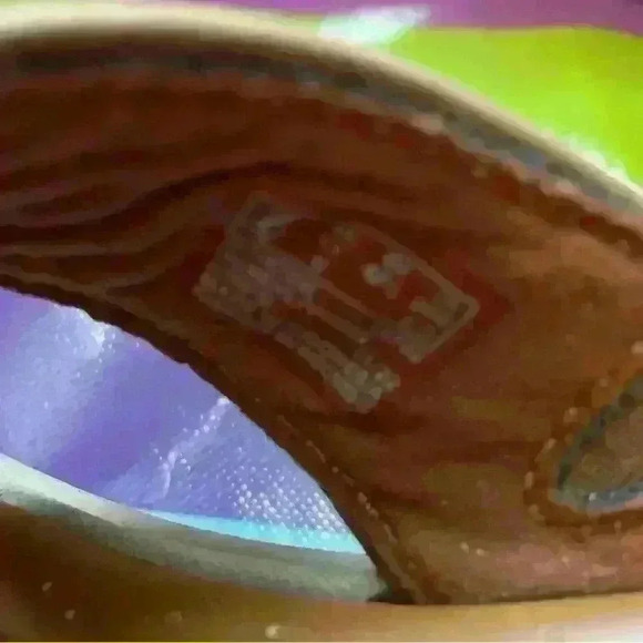 Ladies Clark Collection sandal light brown with white piping - Picture 1 of 10